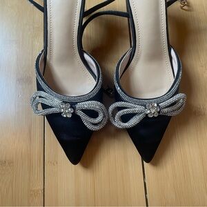 Black and Silver Pointed Toe Heels with Bow Detail